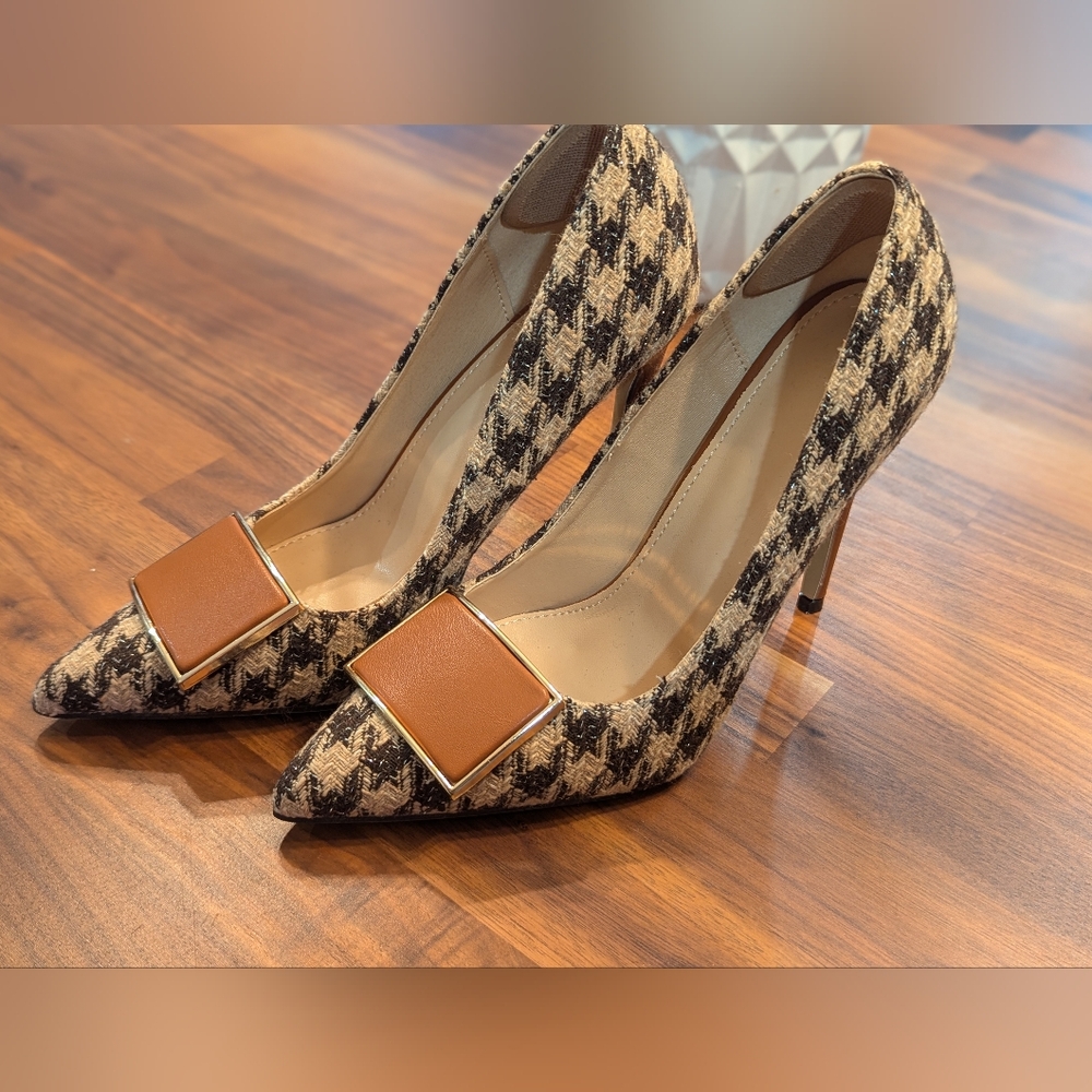 Women's beautiful stylish highheels